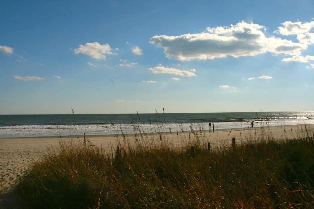 *A Family Retreat*Pool*Steps To The Beach*Approved Dogs*D18-9 Myrtle Beach Buitenkant foto
